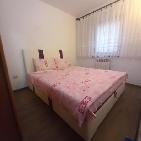 Fiar Apartment Сараево Екстериор снимка
