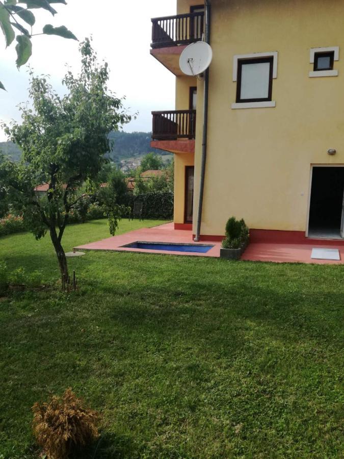 Fiar Apartment Сараево Екстериор снимка