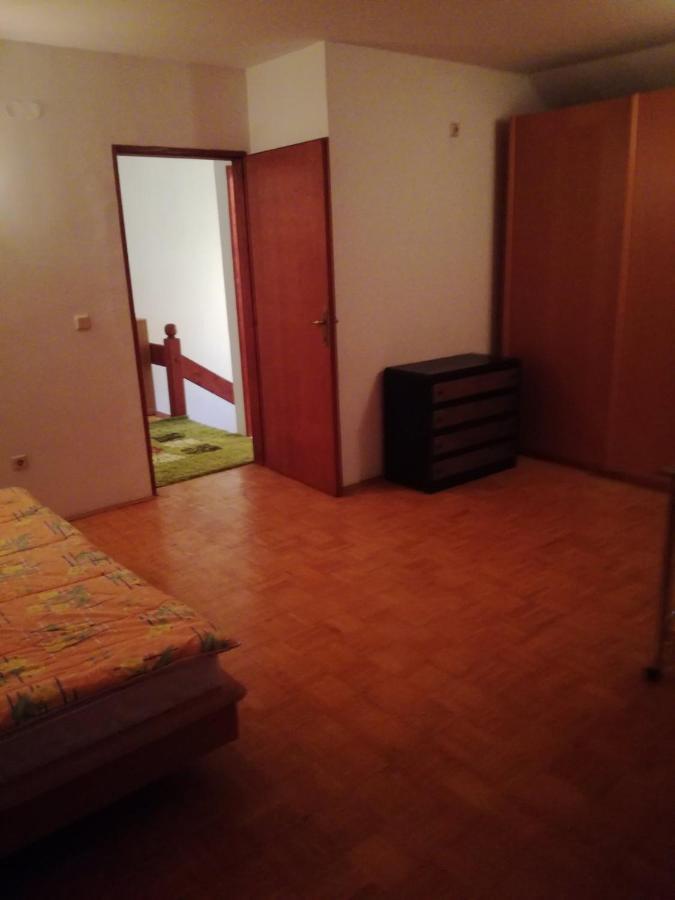 Fiar Apartment Сараево Екстериор снимка
