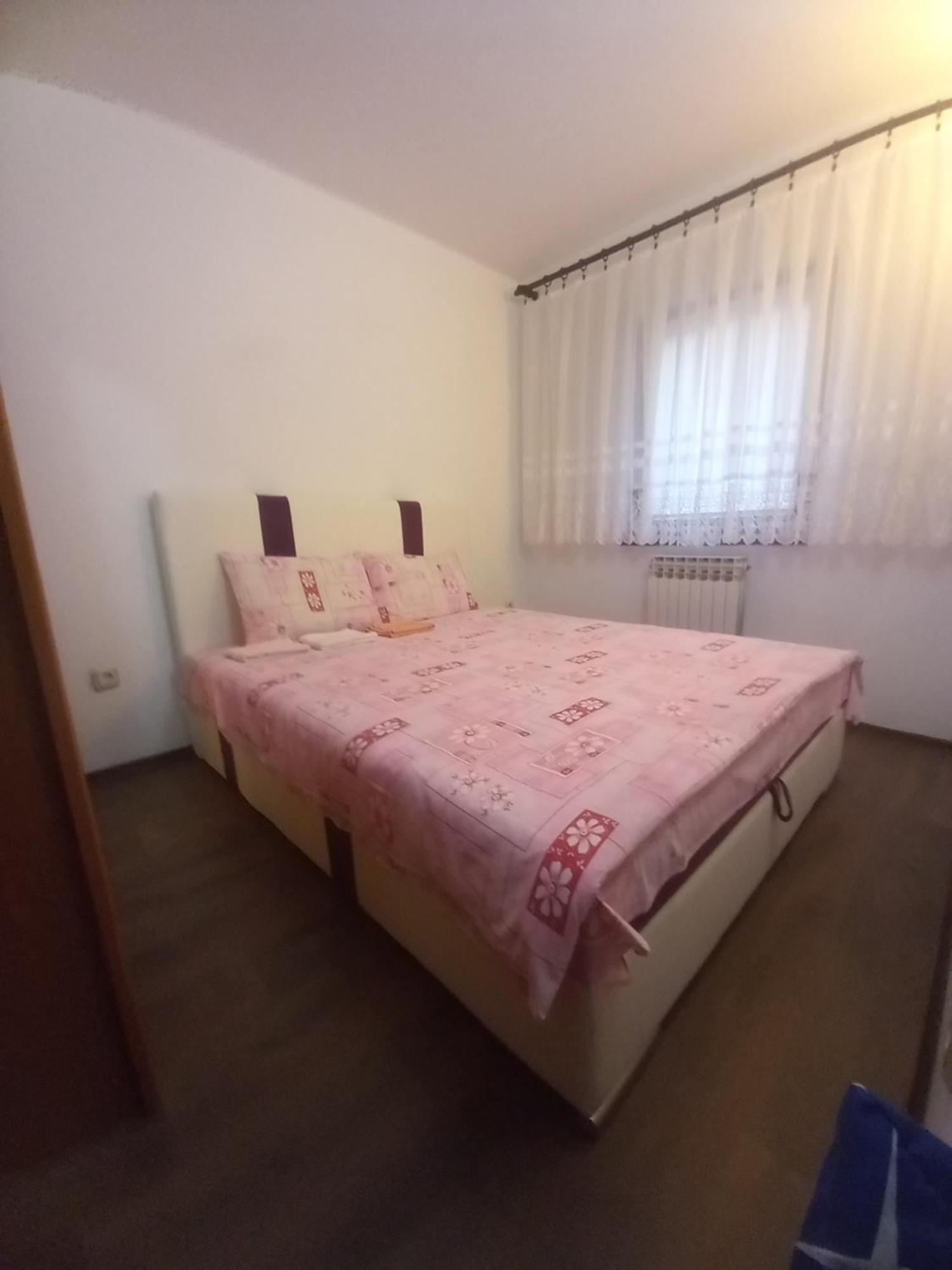 Fiar Apartment Сараево Екстериор снимка