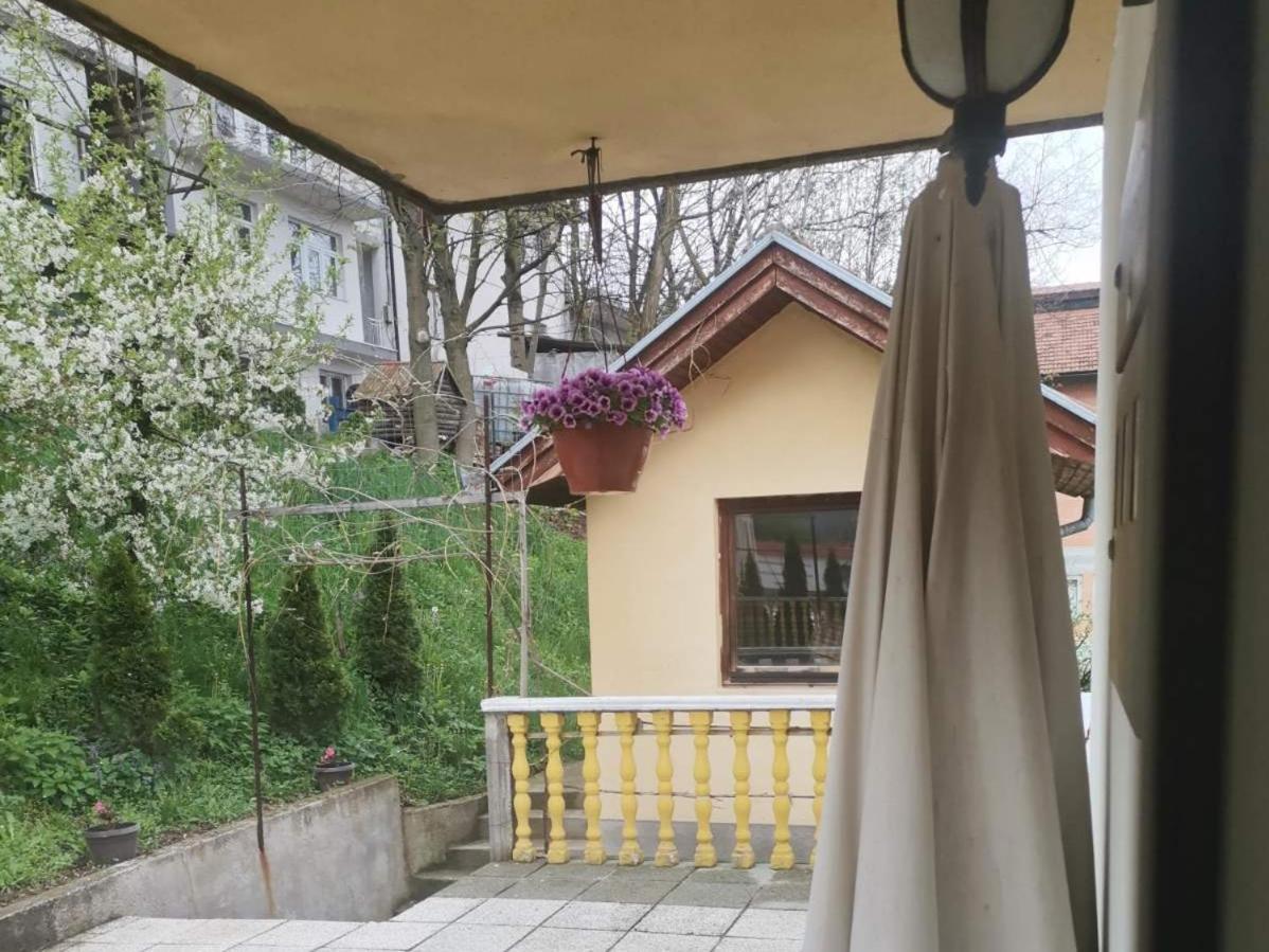 Fiar Apartment Сараево Стая снимка